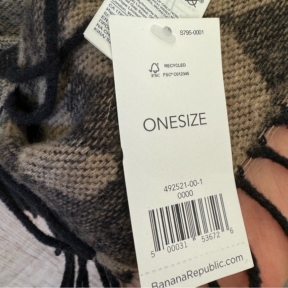 Banana Republic Leopard Wool blend poncho OS - Picture 9 of 9